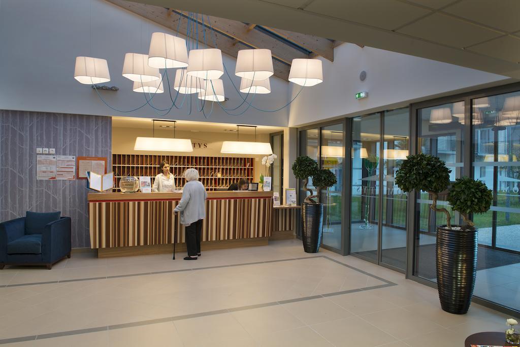 Domitys Le Galion D'Or Aparthotel รัวย็อง ภายนอก รูปภาพ